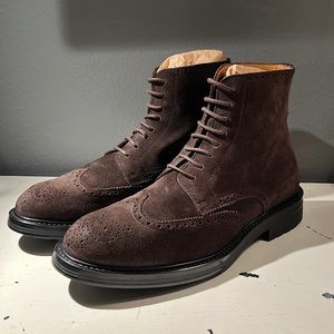 Magnanni Suede Wingtip Boots - Size 10 | EU 43